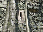 Detail trbinovho otvoru ve vnjm opevnn z vnj strany.
