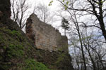 BRADLEC - duben 2010 Pohled na nejzajímavější část hradu fotil M.Vaistauer